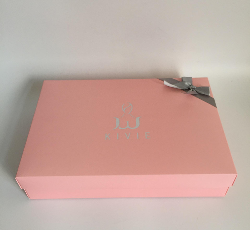 粉色化妆品包装盒