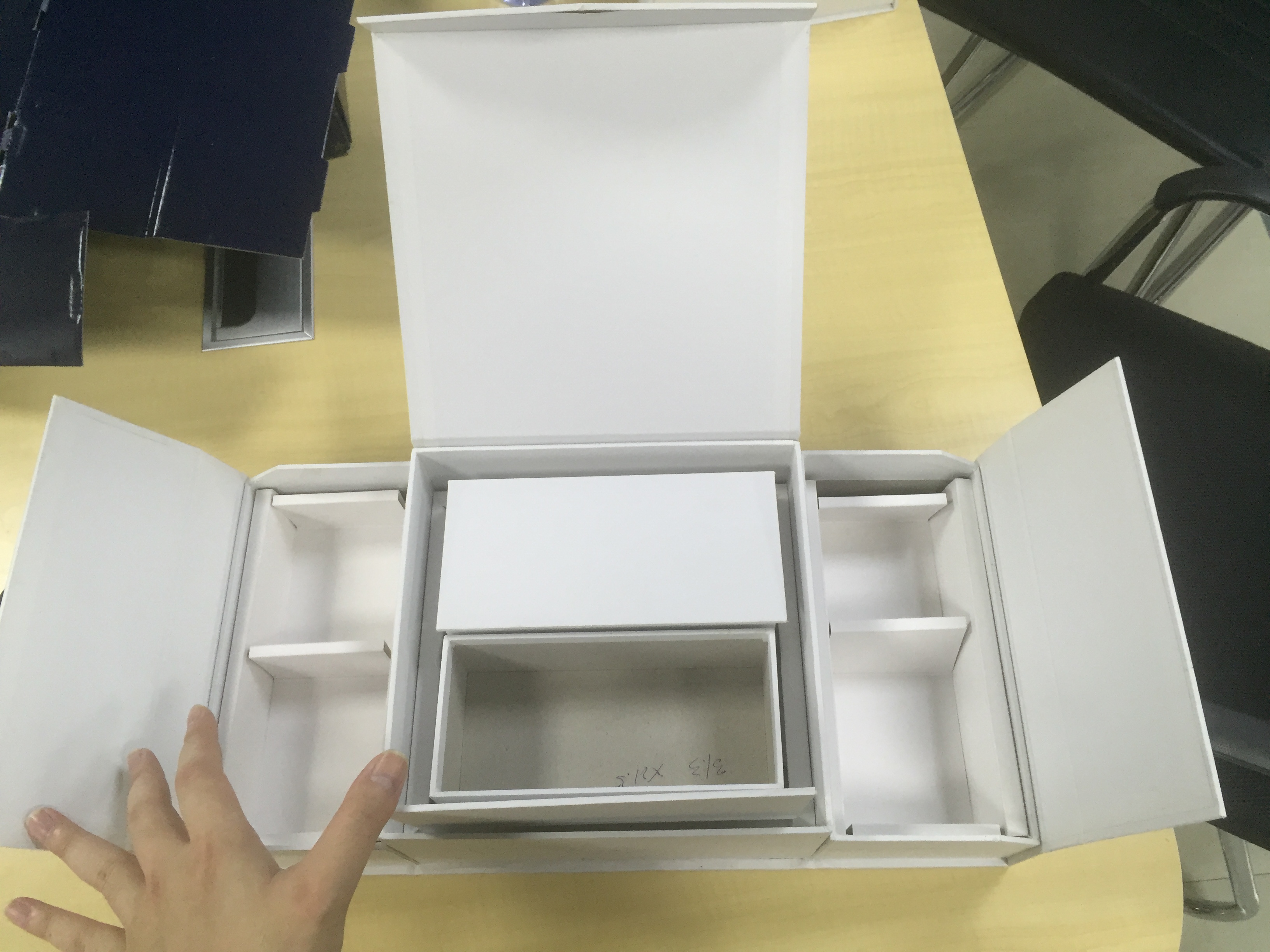 剖析复杂的月饼盒定制设计还能这样玩出花来