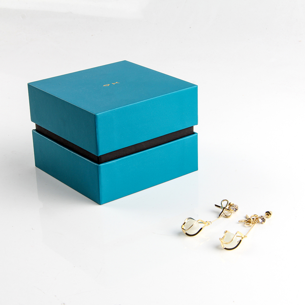 介绍3种不同类型的天地盖珠宝盒